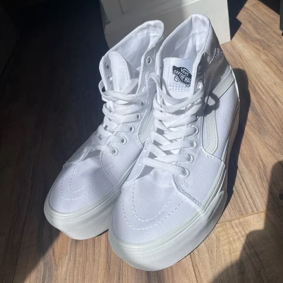 Vans Women's White Platform Sneakers - Picture 4 of 4